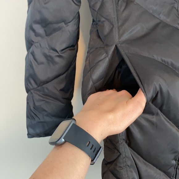 Kenneth Cole Reaction Black Down Puffer Coat Size Small - Picture 3 of 15